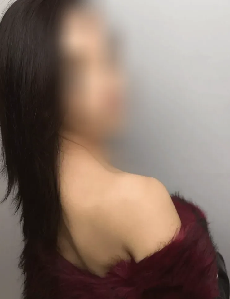 Nawal, 26 anni